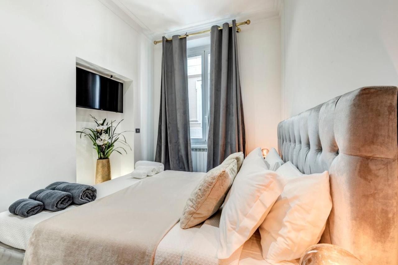 Trevi Luxury Apartment Jacuzzi Rome Bagian luar foto